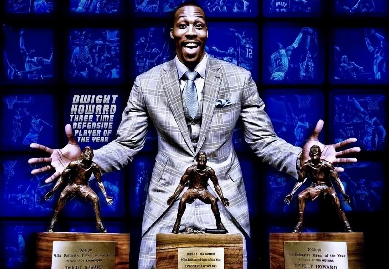 湖人绝杀步行者，快船逆转尼克斯，太阳惨败30分！西部排名更新！