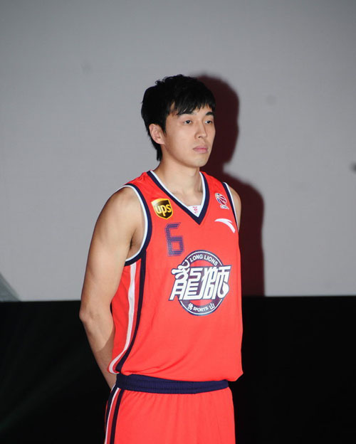 轰出世界波，塞门约疑似告别之战补时绝杀热刺