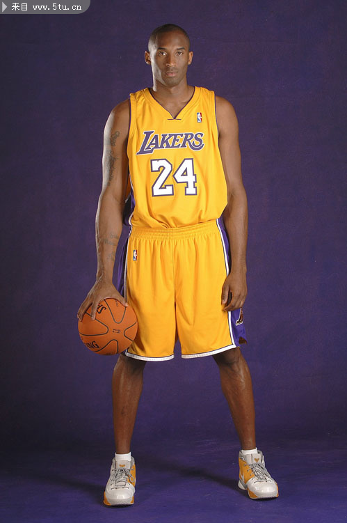 圣地亚哥教士队老板辞世后，遗孀承诺将继续投入资源冲击冠军