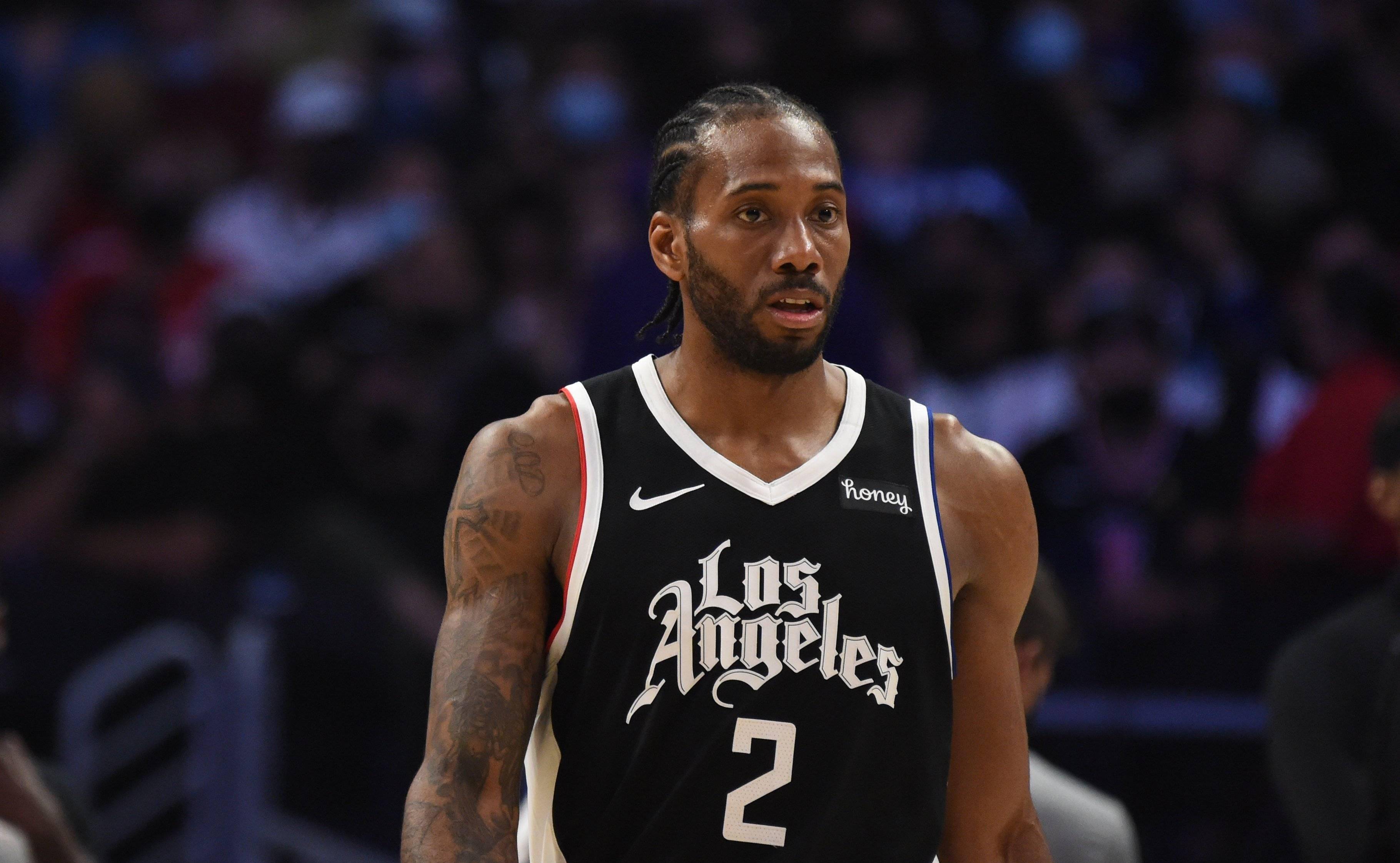 给字母都不换！场均13分成马刺非卖品，小哈登未来或挤走福克斯