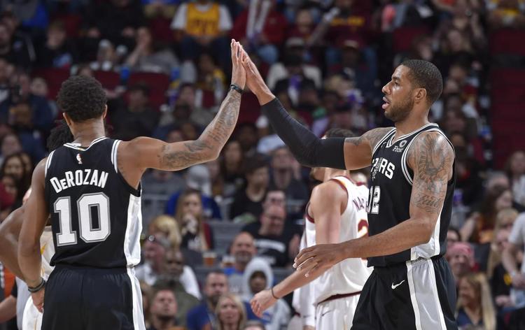 2025 赛季：中信兄弟队主力中外野手岳政华获得 CPBL 金手套奖