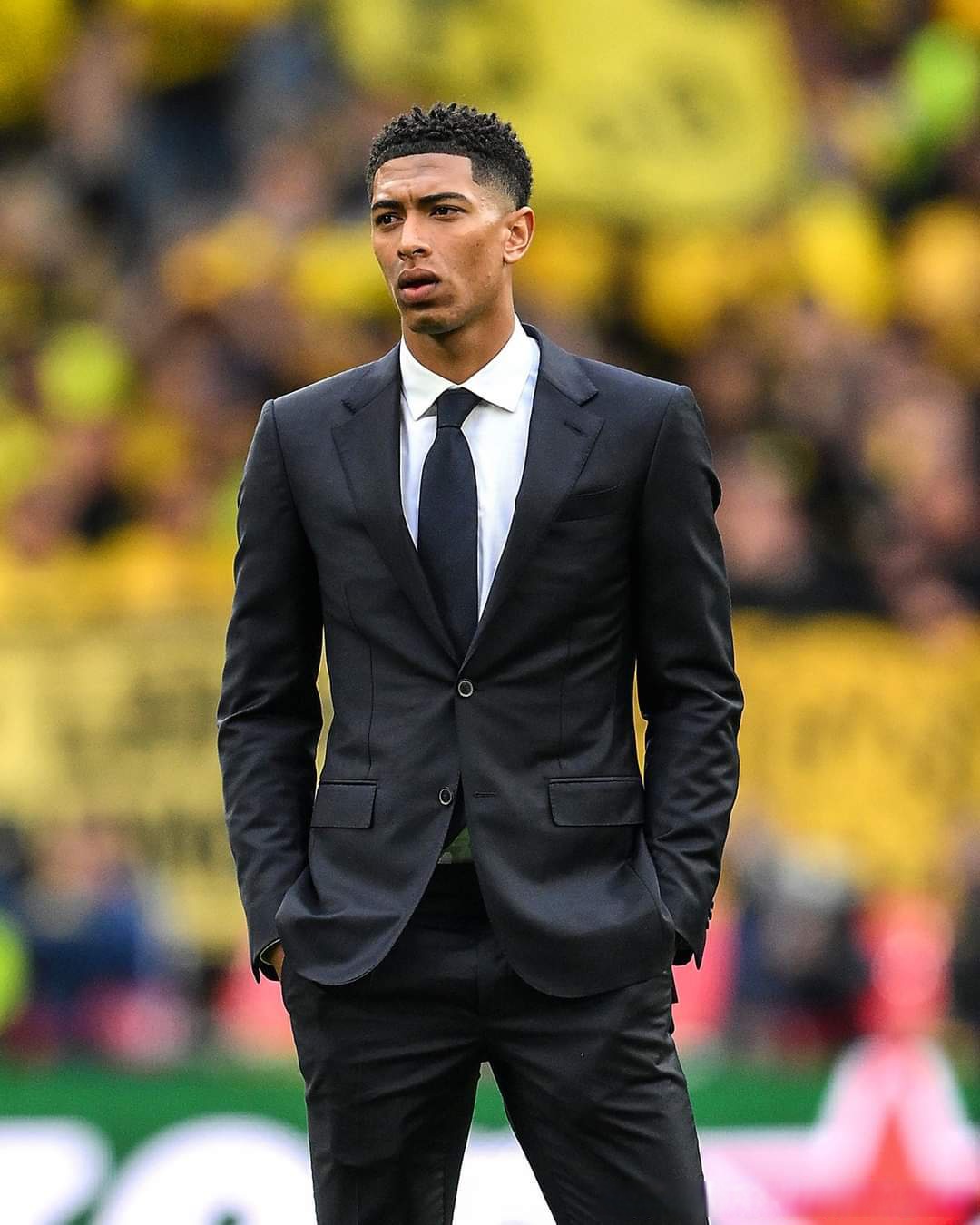 惨败东部鱼腩 当家球星受伤倒下