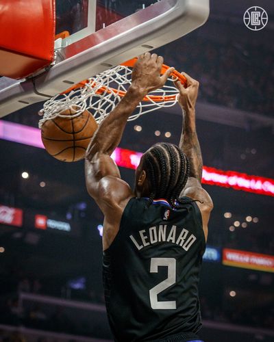 球星连续命中高难度投篮