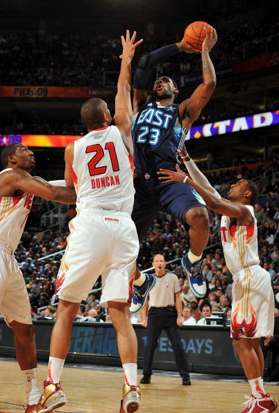 JDG 3-1击败WBG，晋级冒泡赛最后一轮！xun猛如战神，scout状态回暖