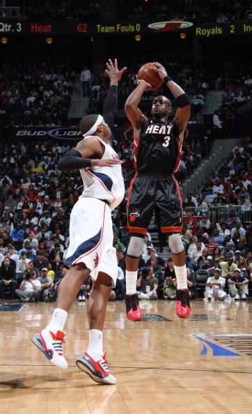 云南姑娘张德顺东京马拉松再创佳绩 登顶亚洲选手榜首